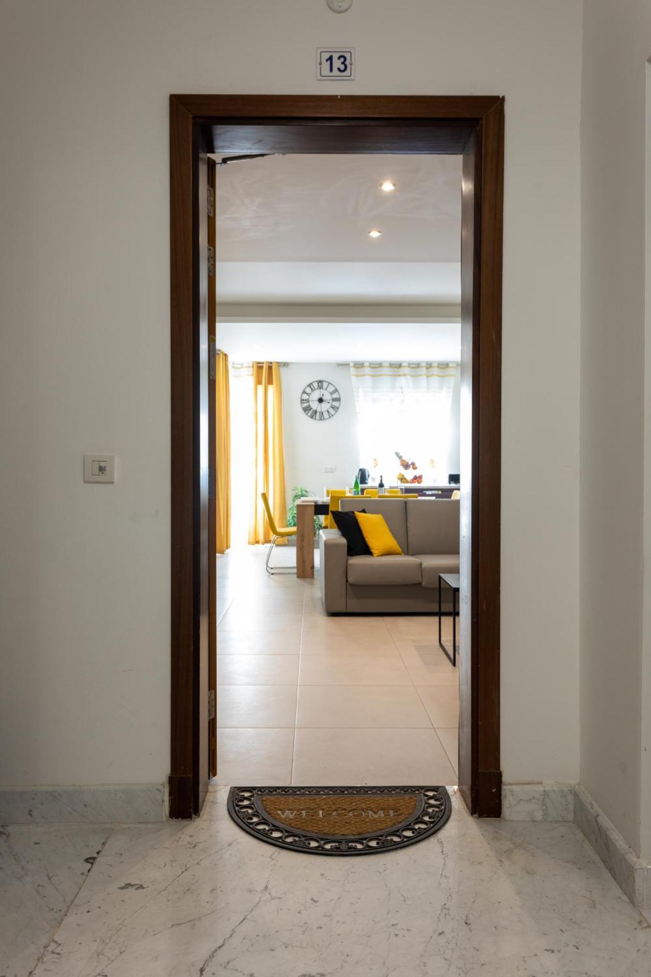 Red Rose Apartment Marsalforn Ngoại thất bức ảnh