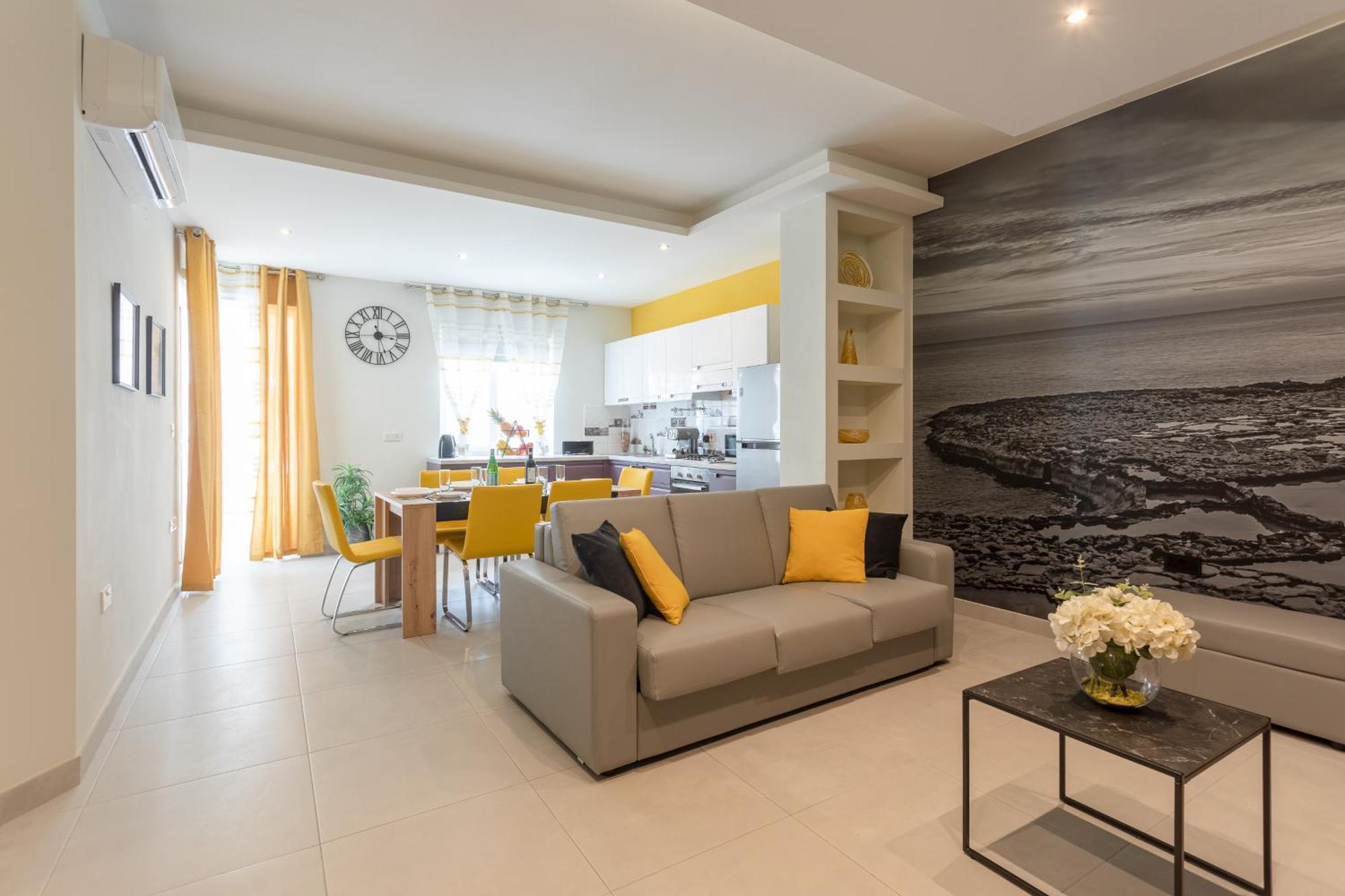 Red Rose Apartment Marsalforn Ngoại thất bức ảnh